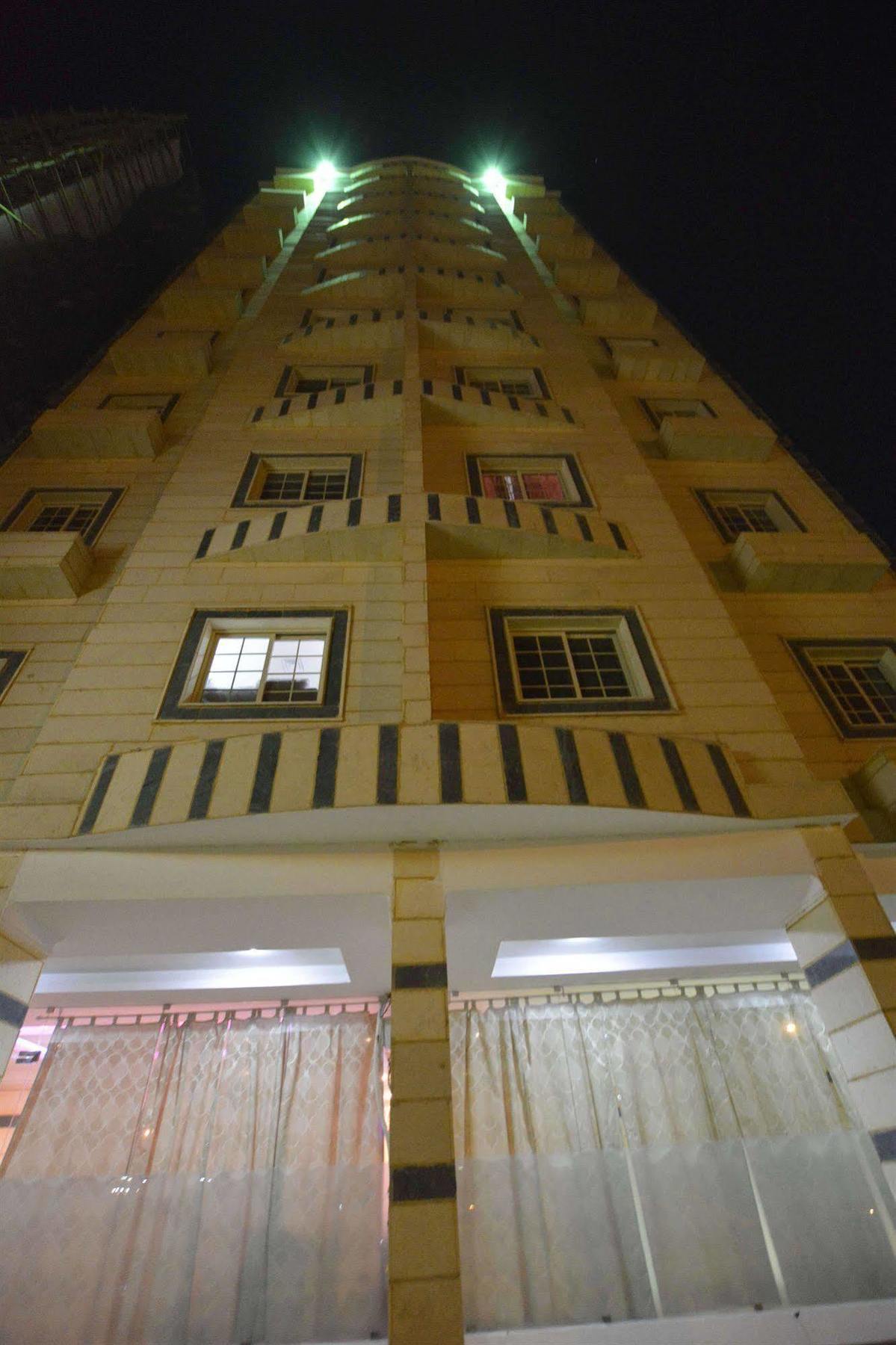 Leader Apartments 1 Mahboula Buitenkant foto